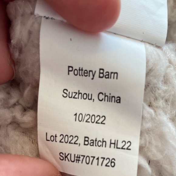 Pottery Barn Teddy Bear Plush Sherpa Robe Cream Off White Cozy Warm Women's Sz M - Picture 6 of 10